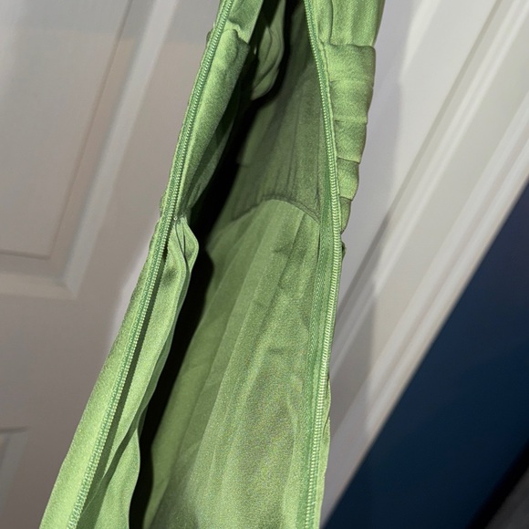 Banana Republic Elegant Green V-Neck Dress - Picture 11 of 11